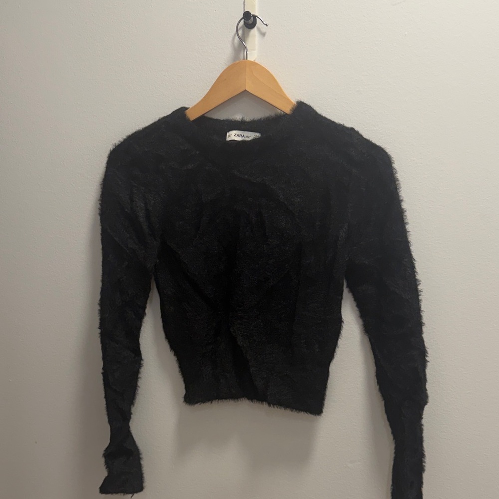 Zara Black Textured Long Sleeve Top